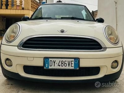Begagnad Mini ONE 75 HK (55 kW) 2009 Halvkombi