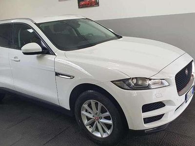 Usata Jaguar F-Pace Pure 180 CV (132 kW) 2017 Bianco SUV
