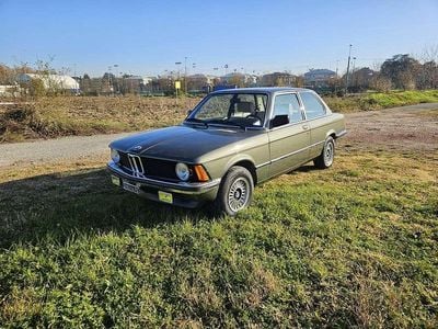 Usata 1981 BMW 318 | 12.000 €