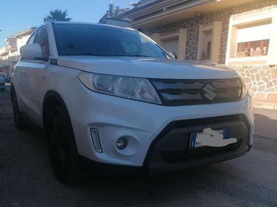 Usata Suzuki Vitara Cool 120 CV (88 kW) 2017 Bianco SUV