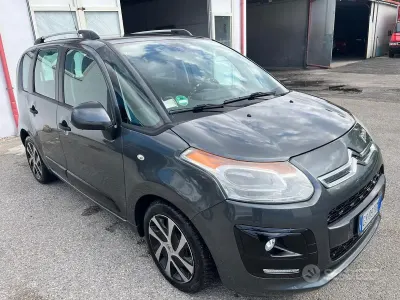 Usata Citroën C3 Picasso 92 CV (67 kW) 2016 Grigio Monovolume