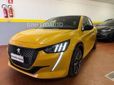 Usata Peugeot 208 GT 101 CV (74 kW) 2022 Giallo faro Utilitaria