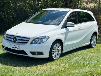 Usata Mercedes B160 90 CV (66 kW) 2013 Bianco Utilitaria