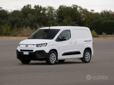 Nuova Fiat Doblò 131 CV (96 kW) 2026 Bianco Monovolume