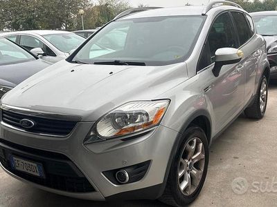 Usata Ford Kuga Titanium 136 CV (100 kW) 2010 Grigio SUV