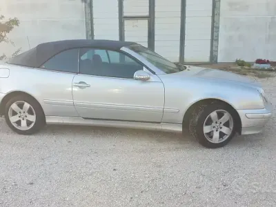 Gebraucht Mercedes CLK230 Avantgarde 192 PS (141 kW) 2001 Grau Cabrio
