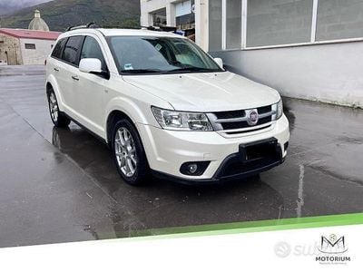 Usata Fiat Freemont 170 CV (125 kW) 2012 Bianco SUV