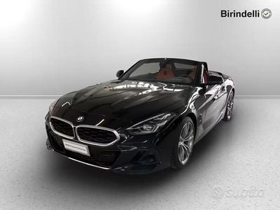Usata BMW Z4 Shadowline 197 CV (144 kW) 2023 Black sapphire metallizzato Cabrio