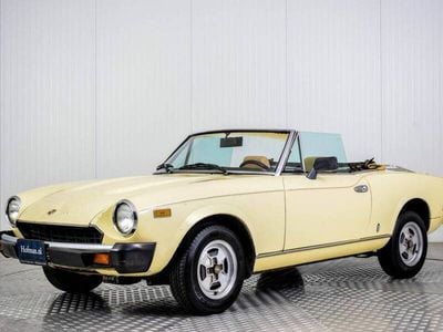 Usata Fiat 124 Spider 107 CV (78 kW) 1980 Beige Cabrio