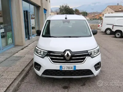 Usata Renault Kangoo Edition One 75 CV (55 kW) 2022 Bianco Monovolume