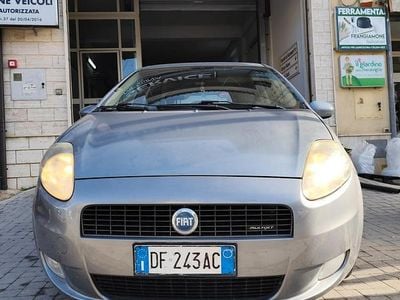 Usata Fiat Grande Punto Dynamic 75 CV (55 kW) 2006 Grigio Utilitaria