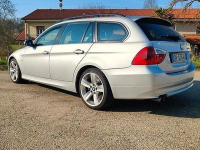 Usata BMW 330 231 CV (169 kW) 2007 Argento Station wagon