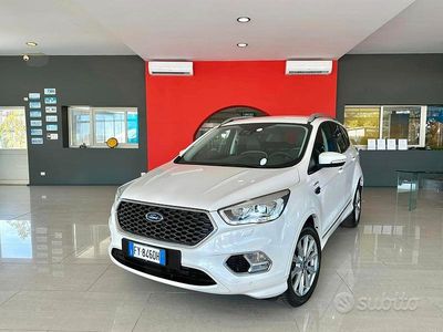 Usata Ford Kuga Vignale 180 CV (132 kW) 2019 Bianco SUV