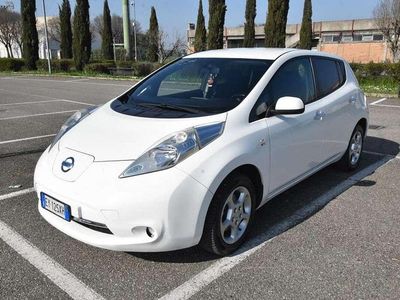 Usata Nissan Leaf Acenta 80 kW (109 CV) 2015 Bianco Utilitaria