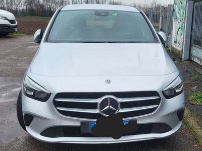 usata Mercedes B180 d Premium auto