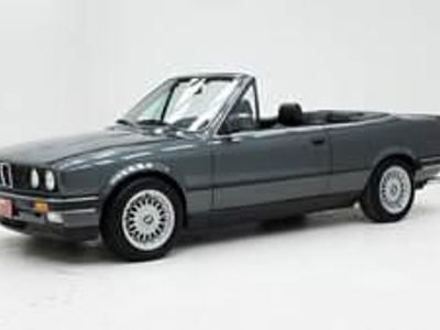 Begagnad BMW 325 Cabriolet 170 HK (125 kW) 1988 Altri Cab