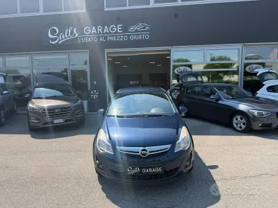 Usata Opel Corsa 85 CV (62 kW) 2011 Bluazzurro Utilitaria