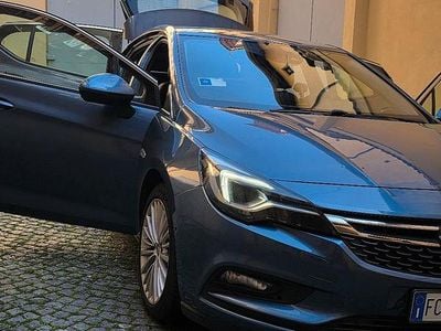 Usata Opel Astra 136 CV (100 kW) 2016 Nero Berlina