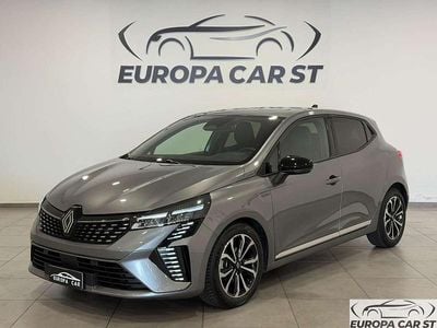 Occasion Renault Clio V Techno 91 PK (66 kW) 2025 Grijs Hatchback