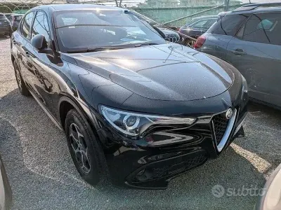 Usata Alfa Romeo Stelvio Business 190 CV (139 kW) 2022 Nero SUV