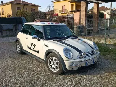 Usata Mini One D
