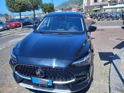 Usata MG HS Luxury 162 CV (119 kW) 2023 Nero SUV