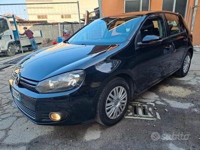 Usata VW Golf VI 105 CV (77 kW) 2010 Nero Utilitaria