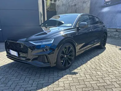 Usata Audi Q8 Sport 286 CV (210 kW) 2022 Nero SUV