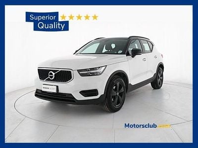 Usata Volvo XC40 Momentum 129 CV (94 kW) 2022 Bianco SUV