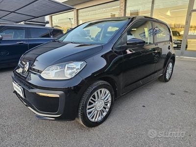 Usata VW up! Move 68 CV (50 kW) 2022 Nero Utilitaria