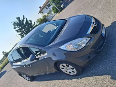 Usata Opel Meriva S 101 CV (74 kW) 2012 Grigio Monovolume