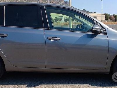 Usata VW Golf VI Comfortline 122 CV (89 kW) 2009 Grigio Utilitaria