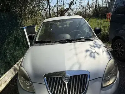 Usata Lancia Ypsilon