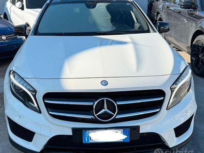 Usata Mercedes GLA220 Premium 170 CV (125 kW) 2014 Bianco SUV