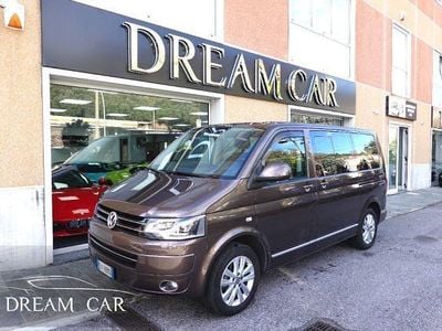 Usata VW T6 Highline 179 CV (131 kW) 2015 Marrone metallizzato Furgone