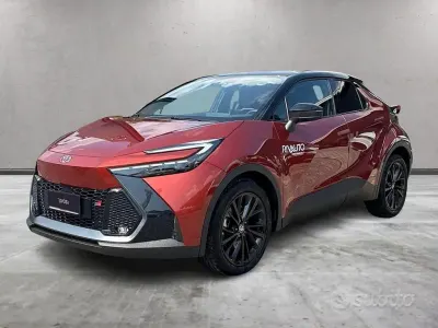 Usata Toyota C-HR Sport 222 CV (163 kW) 2025 Giallo SUV