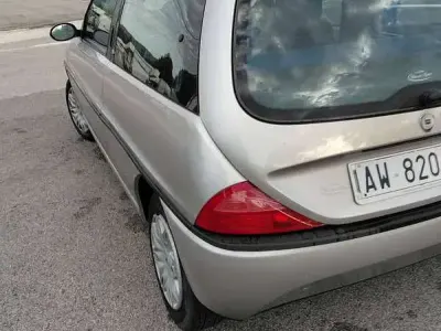 Usata Lancia Ypsilon 54 CV (39 kW) 1998 Grigio Utilitaria