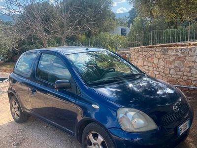 usata Toyota Yaris 1.0i 16V cat 3 porte '03