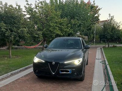 Usata Alfa Romeo Stelvio 210 CV (154 kW) 2022 Nero SUV