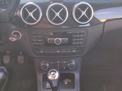 Usata Mercedes B180 2012 Nero Monovolume
