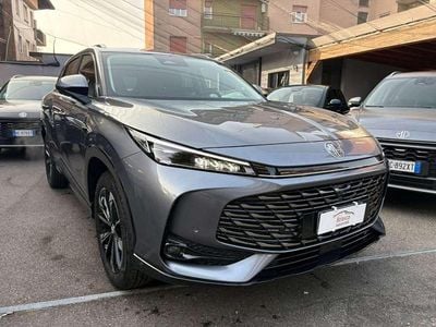 Nuova MG HS Luxury 143 CV (105 kW) 2026 Grigio scuro SUV