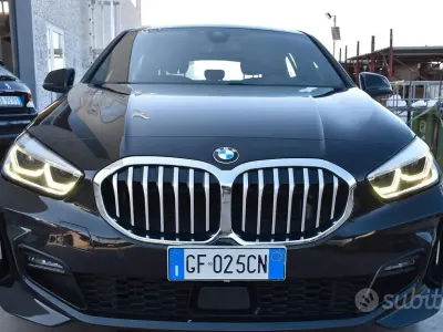 Usata BMW 116 M Sport 116 CV (85 kW) 2021 Nero Utilitaria