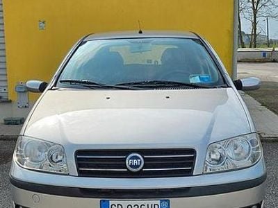 Usata Fiat Punto 59 CV (43 kW) 2005 Grigio Utilitaria