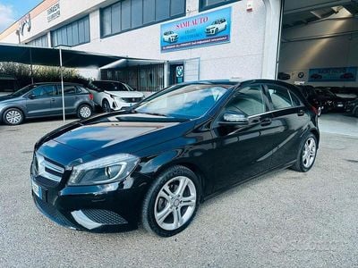 Usata Mercedes A180 109 CV (80 kW) 2014 Nero Berlina