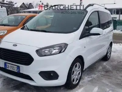 Usata Ford Tourneo Courier S 101 CV (74 kW) 2020 Monovolume