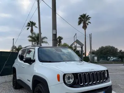 Usata Jeep Renegade Limited 120 CV (88 kW) 2015 Bianco SUV