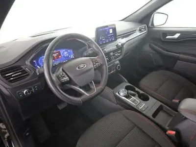 Usata Ford Kuga ST-Line 152 CV (111 kW) 2023 Agate black SUV
