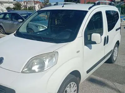 Käytetty Fiat Qubo Trekking 69 HP (50 kW) 2010 Valkoinen Tila-auto