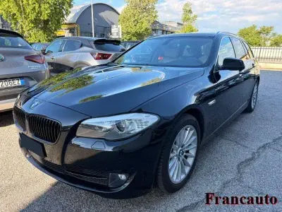 Begagnad BMW 530 Comfort Edition 258 HK (189 kW) 2012 Svart Kombi