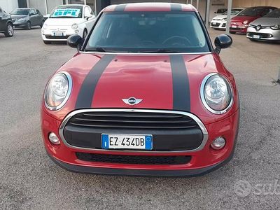 Usata Mini One D 95 CV (69 kW) 2015 Rosso Utilitaria